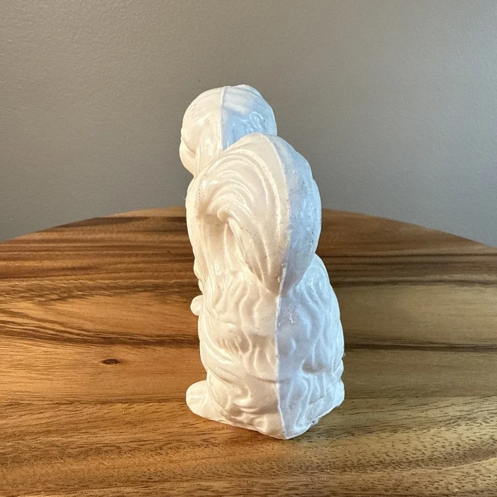 Vintage avon royal pekingese Fernerie Decorative Pomander